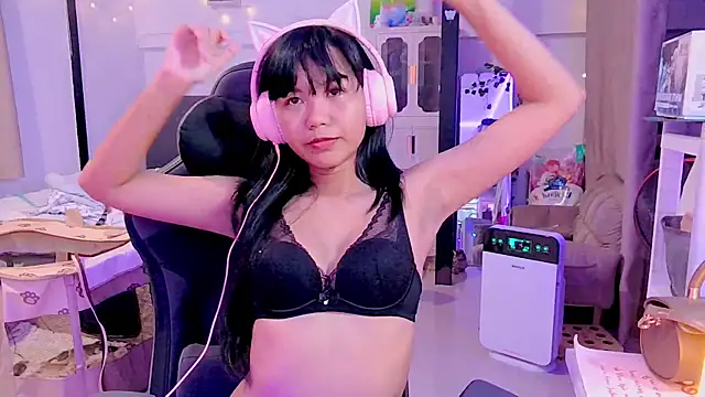 Snapshot of Kana_G chatting on March 5, 2025, 2:56 pm Kana G online show from March 5, 2025, 2:56 pm