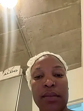 slimcateee online show from January 15, 2026, 6:11 pm