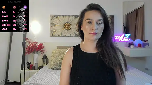 JoyCasidy online show from November 27, 2025, 4:18 pm