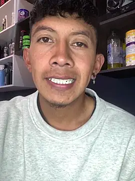 Snapshot of Chocolatito26 chatting on January 23, 2025, 10:01 pm Chocolatito26 online show from January 23, 2025, 10:01 pm