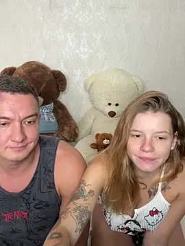 Snapshot of mia___mi chatting on October 10, 2025, 6:47 am mia mi online show from October 10, 2025, 6:47 am