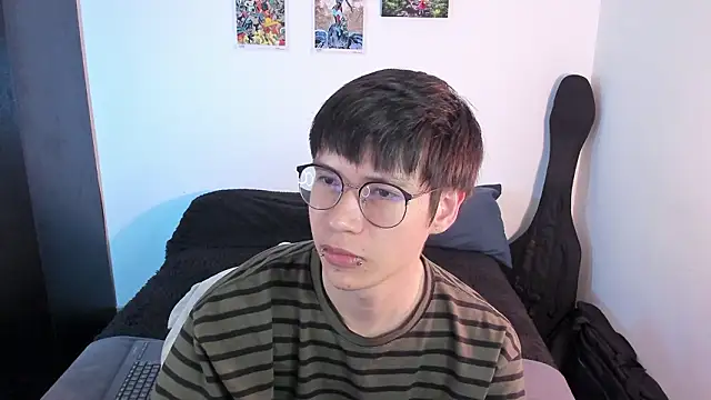 Aventure Twinks online show from February 1, 2026, 3:38 am