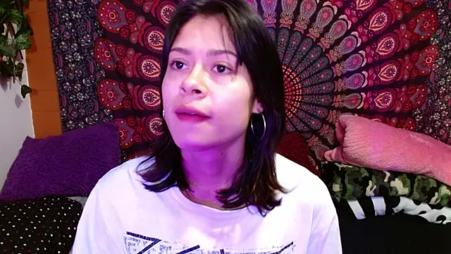 Snapshot of AbbySccott chatting on February 18, 2025, 2:27 am AbbySccott online show from February 18, 2025, 2:27 am