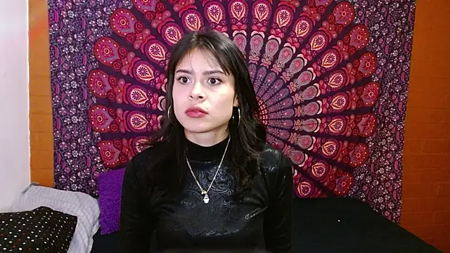 Snapshot of AbbySccott chatting on October 18, 2025, 12:12 am AbbySccott online show from October 18, 2025, 12:12 am