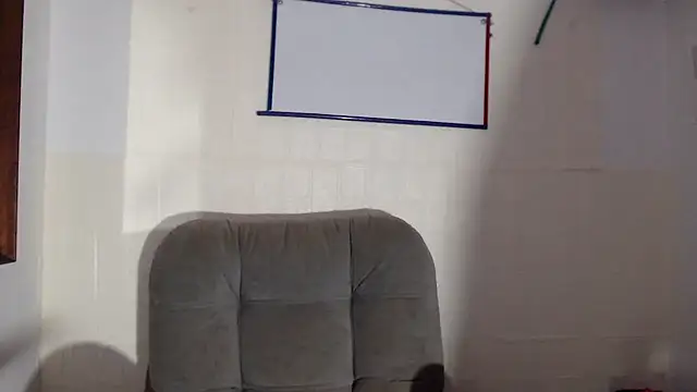 Snapshot of fantasty_nylon chatting on October 30, 2025, 10:39 pm fantasty nylon online show from October 30, 2025, 10:39 pm