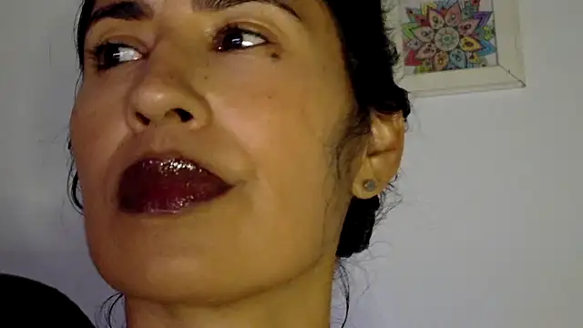 Snapshot of fantasty_nylon chatting on May 15, 2026, 11:36 pm fantasty nylon online show from May 15, 2026, 11:36 pm