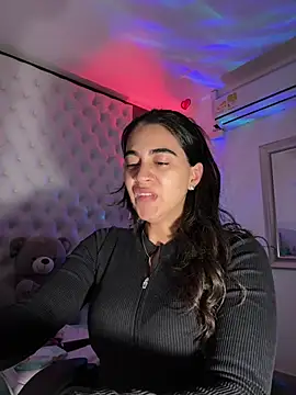 ZarahEvans online show from March 11, 2026, 9:42 pm