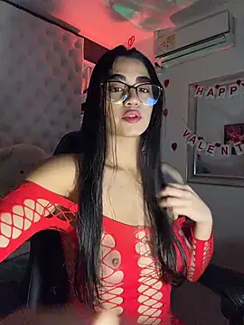 ZarahEvans online show from February 14, 2026, 7:47 pm