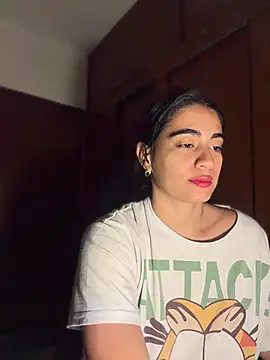 ZarahEvans online show from April 28, 2026, 12:42 am