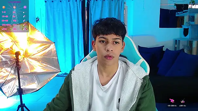 Snapshot of Franco_Rizzo_ chatting on January 8, 2026, 6:25 pm Franco Rizzo online show from January 8, 2026, 6:25 pm