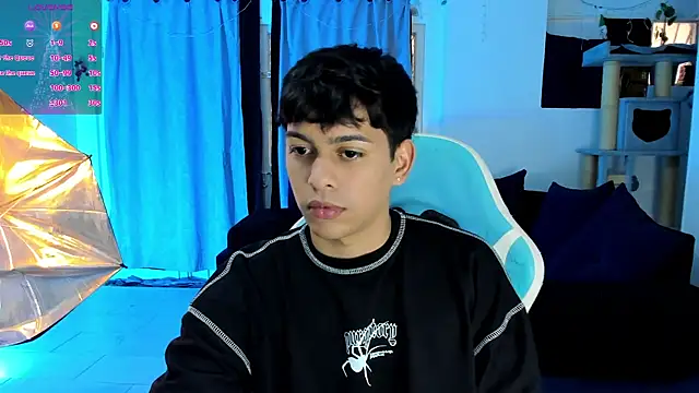 Snapshot of Franco_Rizzo_ chatting on January 7, 2026, 7:41 pm Franco Rizzo online show from January 7, 2026, 7:41 pm