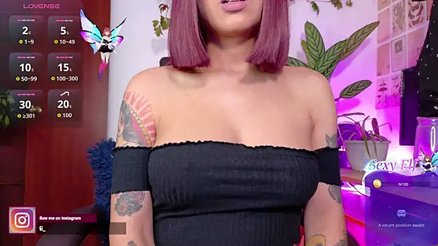 Snapshot of Yeriawaddell_ chatting on December 17, 2025, 12:04 am Yeriawaddell online show from December 17, 2025, 12:04 am