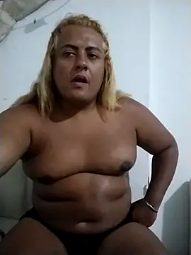 KIARAMARSHALLWELLZ online show from September 15, 2025, 2:01 am