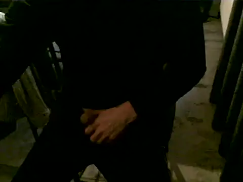 hornyman18cm39 online show from December 30, 2024, 3:02 pm