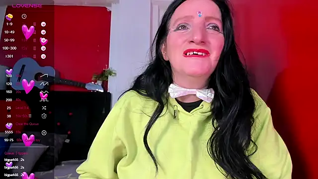 Snapshot of Andrefoxx_ chatting on October 13, 2025, 3:19 am Andrefoxx online show from October 13, 2025, 3:19 am