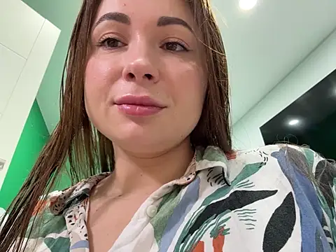 dreams4u online show from November 7, 2025, 10:42 am