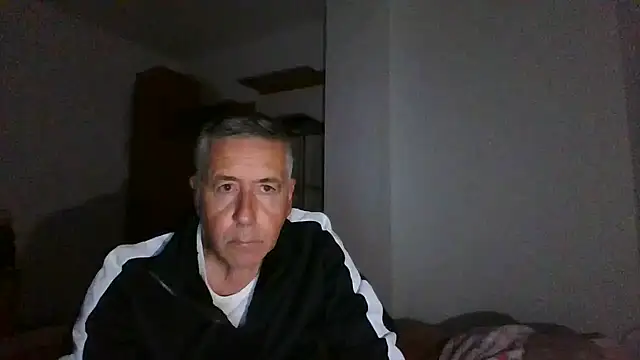 Snapshot of parejamlga58 chatting on December 16, 2025, 10:25 pm parejamlga58 online show from December 16, 2025, 10:25 pm