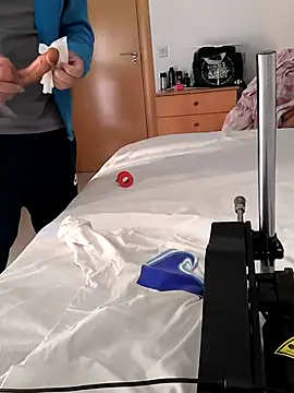 Snapshot of parejamlga58 chatting on November 28, 2025, 2:17 pm parejamlga58 online show from November 28, 2025, 2:17 pm