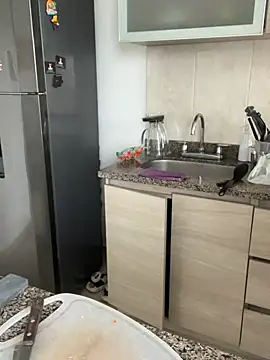 Snapshot of MrsFoucher chatting on March 6, 2025, 5:00 pm MrsFoucher online show from March 6, 2025, 5:00 pm