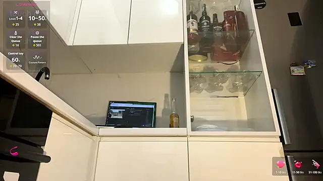 Marina- online show from March 29, 2026, 1:57 pm