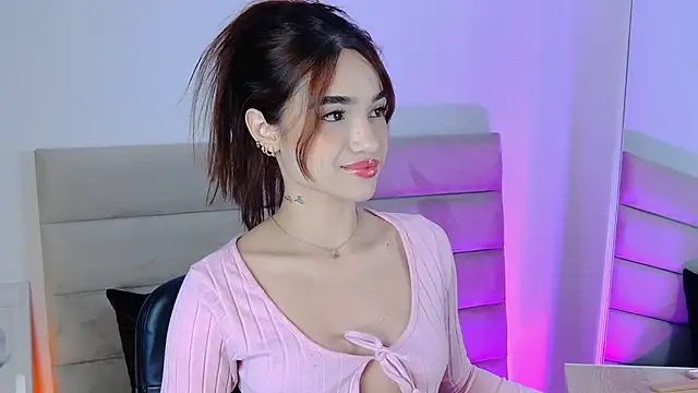 AllieEvans online show from January 28, 2025, 10:56 pm