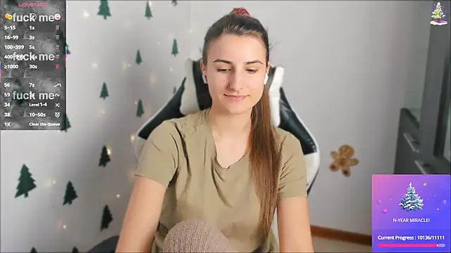 Snapshot of PumpkinCutiePie chatting on February 6, 2025, 10:32 pm PumpkinCutiePie online show from February 6, 2025, 10:32 pm