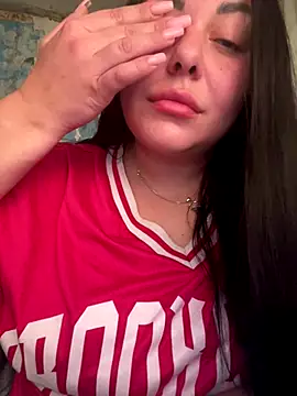 Snapshot of DaisyStreet chatting on November 11, 2025, 9:53 pm DaisyStreet online show from November 11, 2025, 9:53 pm