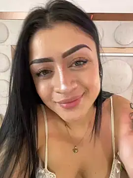 Snapshot of lucianaroy chatting on February 27, 2025, 7:47 pm lucianaroy online show from February 27, 2025, 7:47 pm