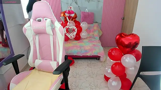 Snapshot of lia_16 chatting on February 12, 2025, 3:38 pm lia 16 online show from February 12, 2025, 3:38 pm