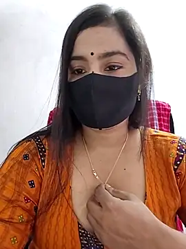 Snapshot of Ritusri_Dotta chatting on September 28, 2025, 9:05 am Ritusri Dotta online show from September 28, 2025, 9:05 am