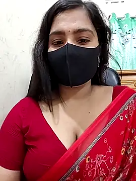 Snapshot of Ritusri_Dotta chatting on April 21, 2026, 6:47 pm Ritusri Dotta online show from April 21, 2026, 6:47 pm