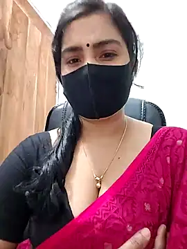 Snapshot of Ritusri_Dotta chatting on February 10, 2025, 7:17 pm Ritusri Dotta online show from February 10, 2025, 7:17 pm