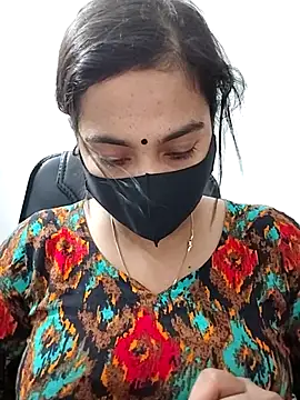 Snapshot of Ritusri_Dotta chatting on October 6, 2025, 4:41 pm Ritusri Dotta online show from October 6, 2025, 4:41 pm