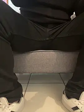 Snapshot of Piscislove chatting on February 5, 2026, 5:53 pm Piscislove online show from February 5, 2026, 5:53 pm