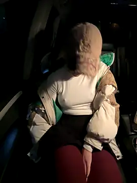 LikaCat online show from October 23, 2025, 11:47 pm