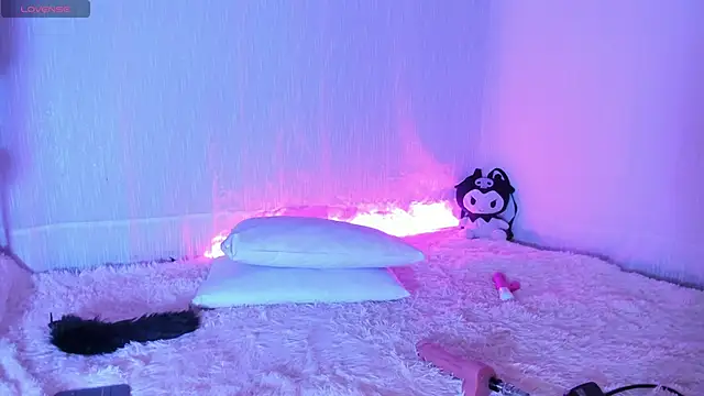 Snapshot of IrisMagiic chatting on February 20, 2025, 8:58 pm IrisMagiic online show from February 20, 2025, 8:58 pm