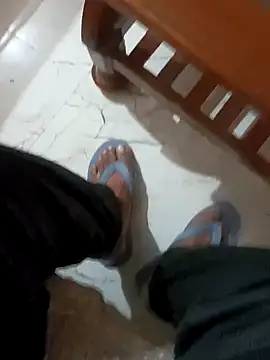 Alonesexyboy1 online show from December 4, 2024, 3:04 pm