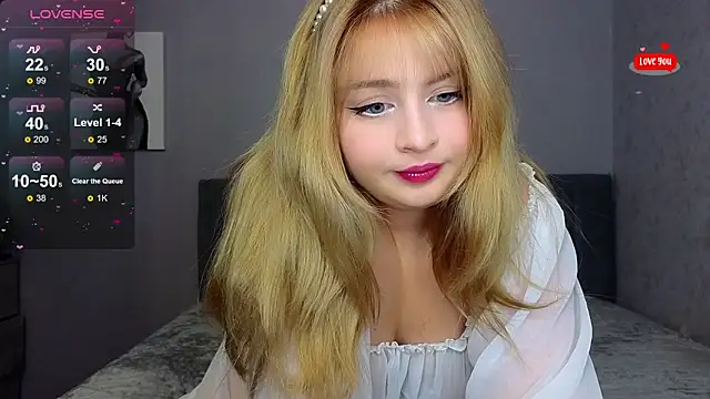 Snapshot of shy_blondiee chatting on January 2, 2025, 11:16 pm shy blondiee online show from January 2, 2025, 11:16 pm