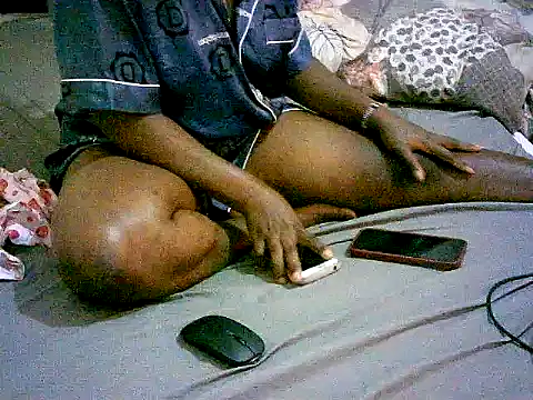 honeypotsweet online show from February 11, 2026, 8:25 am