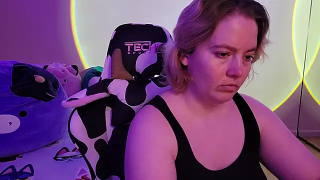 InternetFairy XO online show from February 6, 2025, 4:10 am