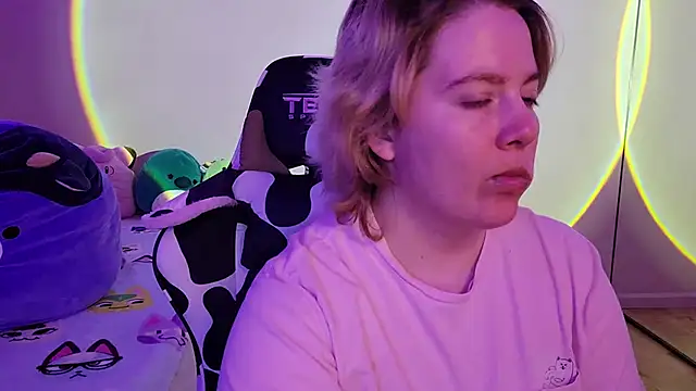 InternetFairy XO online show from January 31, 2025, 2:26 am