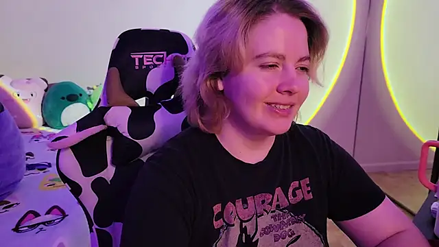 InternetFairy XO online show from January 19, 2025, 9:01 am