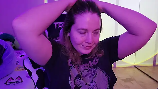 InternetFairy XO online show from October 13, 2025, 2:24 am