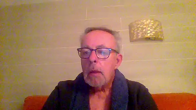 tuggy59 online show from February 14, 2026, 6:13 am