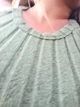 Snapshot of marena_saenz chatting on January 8, 2025, 10:06 pm marena saenz online show from January 8, 2025, 10:06 pm