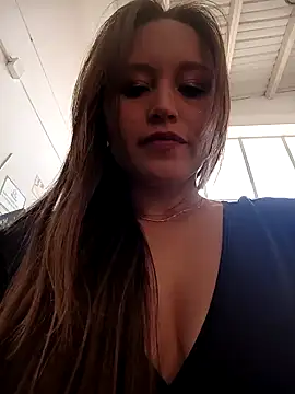 Snapshot of marena_saenz chatting on December 11, 2024, 5:26 pm marena saenz online show from December 11, 2024, 5:26 pm