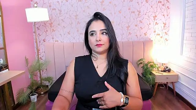 taylor bennet online show from April 23, 2026, 12:00 pm