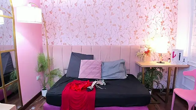 taylor bennet online show from February 9, 2026, 11:41 am