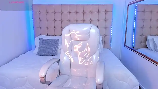 Snapshot of Alex_cute77 chatting on November 29, 2025, 12:05 pm Alex cute77 online show from November 29, 2025, 12:05 pm