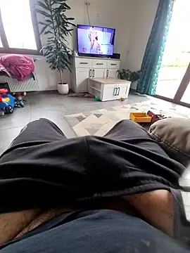 Snapshot of hairydickfr chatting on January 15, 2026, 1:58 pm hairydickfr online show from January 15, 2026, 1:58 pm